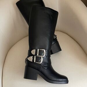 NEW Wild Pair Buckk Buckle Moto Boots